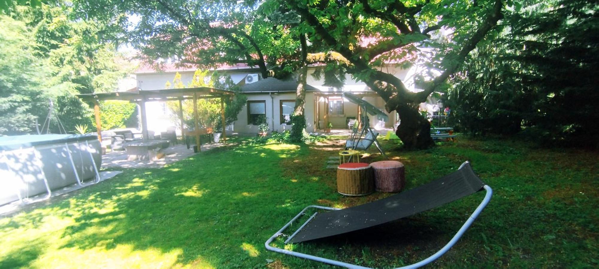 Rakoczi Guesthouse Мисколк Екстериор снимка