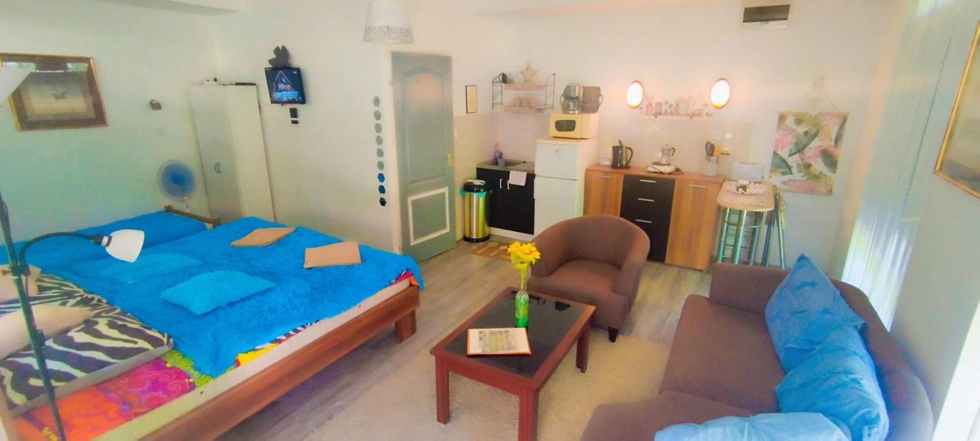 Rakoczi Guesthouse Мисколк Екстериор снимка